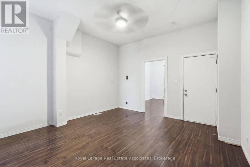 51 Wellington Street N, Hamilton, photo 8