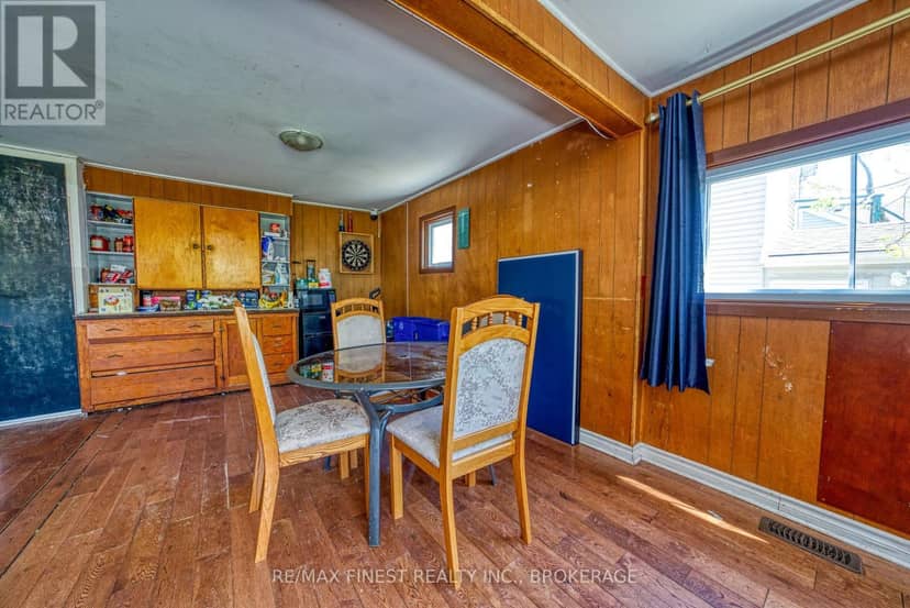 216 Alfred Street — photo 12 of 24