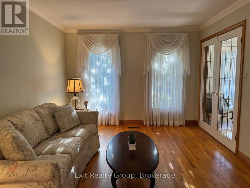 17 Bridlewood Lane — photo 10 of 40