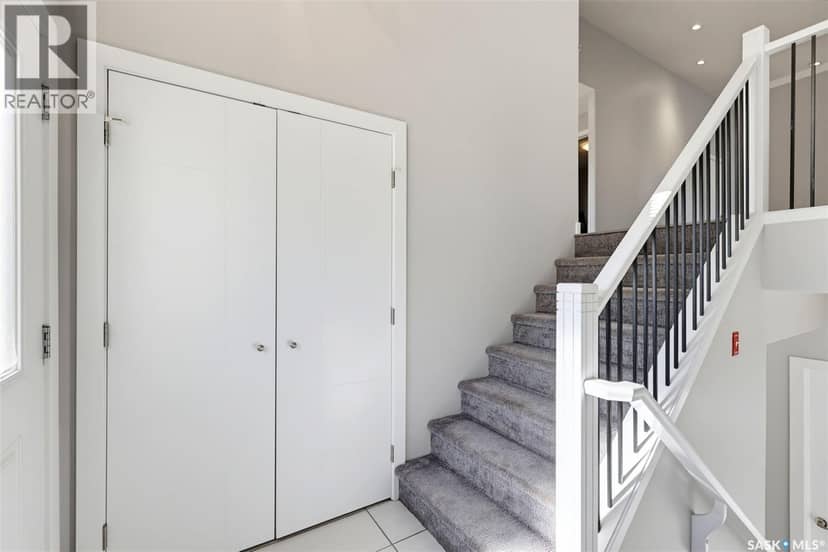 3814 33rd STREET W, Saskatoon, photo 3