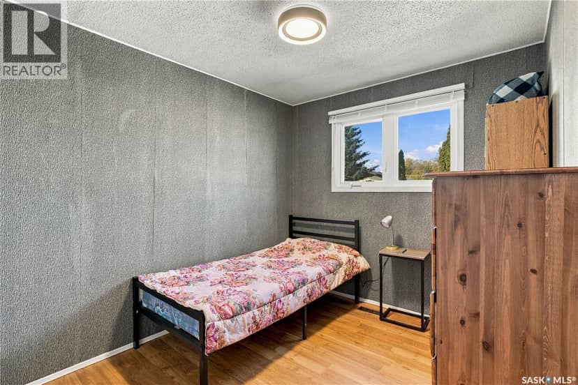98 Ramsay COURT — photo 13 of 39