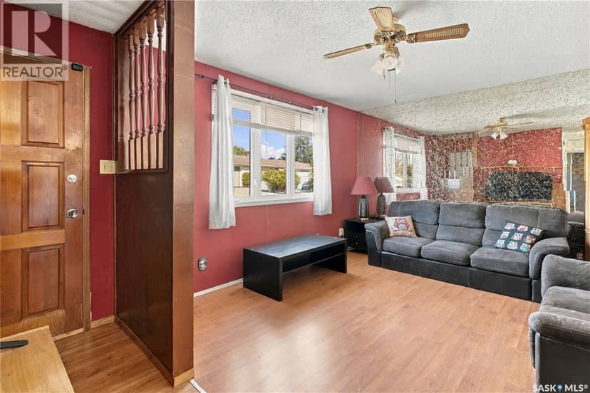 98 Ramsay COURT, Saskatoon, photo 3