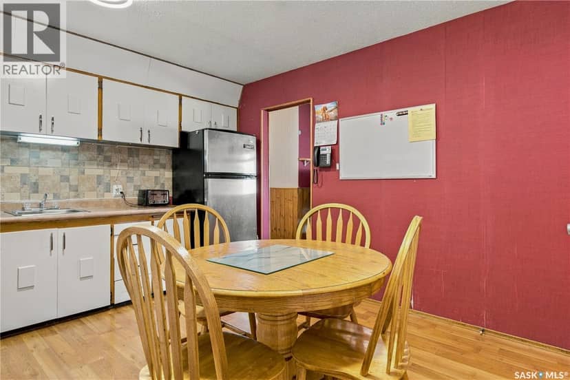 98 Ramsay COURT — photo 9 of 39