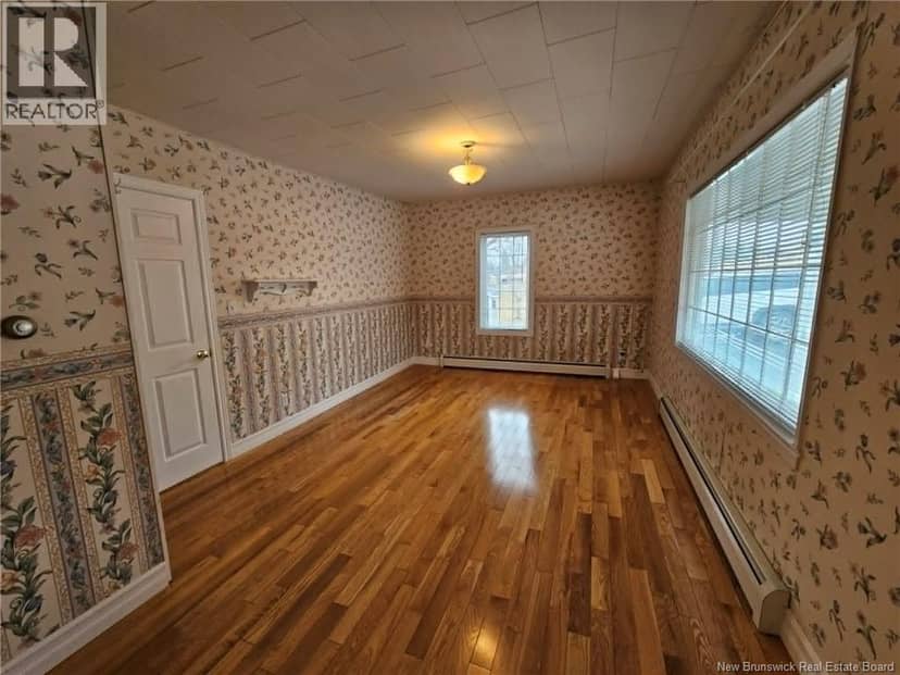 184 Main Street — photo 28 of 40