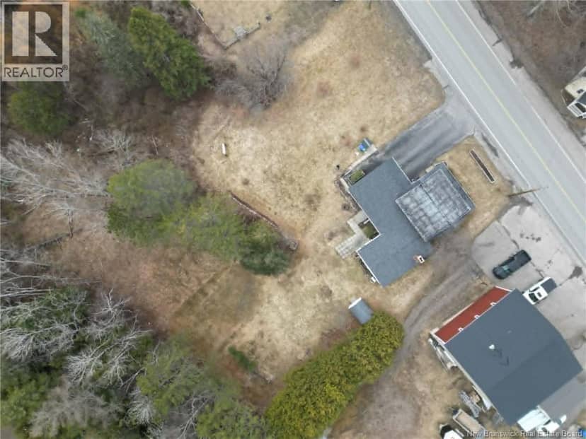 184 Main Street — photo 10 of 40