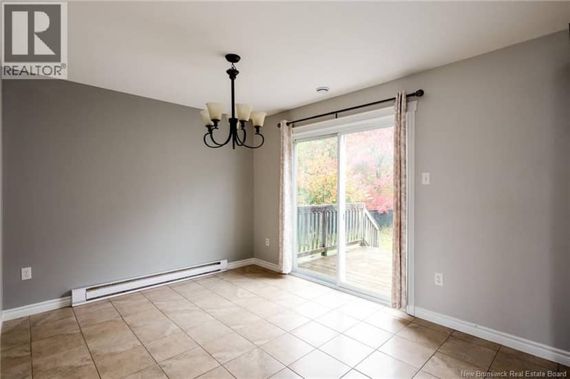 39 Senese Street — photo 10 of 34