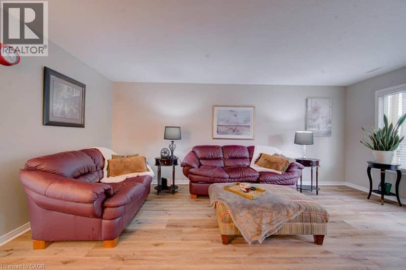 50 HOWE Drive Unit# 19A — photo 17 of 37