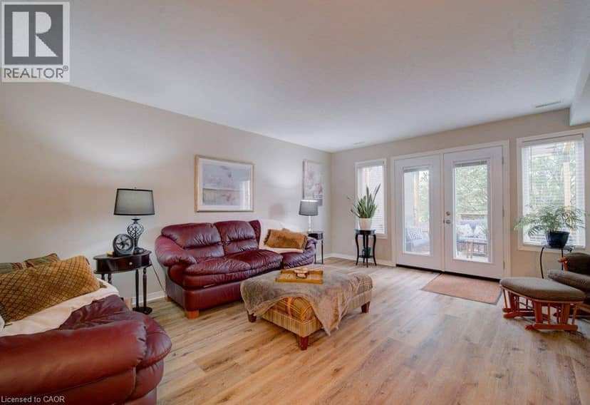 50 HOWE Drive Unit# 19A — photo 20 of 37