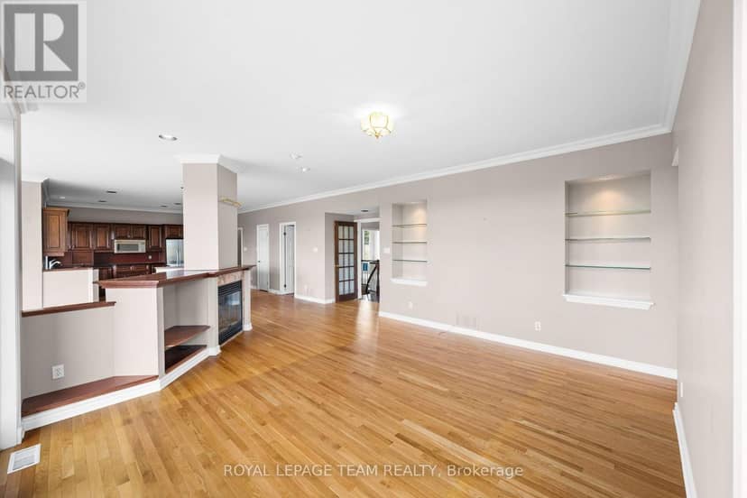 285 Pinhey Point Road — photo 28 of 40