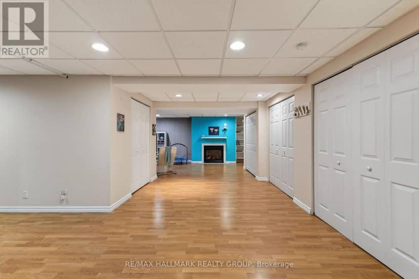 23 North Harrow Drive — photo 22 of 38