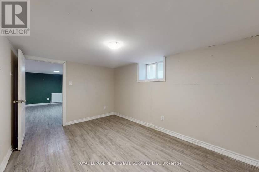 89 Oriole Parkway — photo 34 of 39