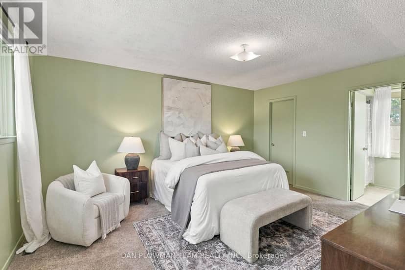 51 Rosalynne Avenue — photo 20 of 40