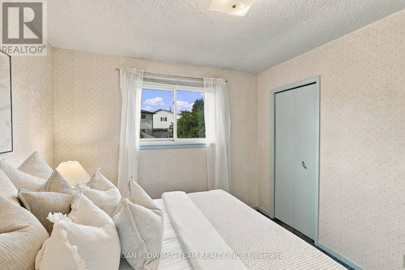 51 Rosalynne Avenue — photo 35 of 40