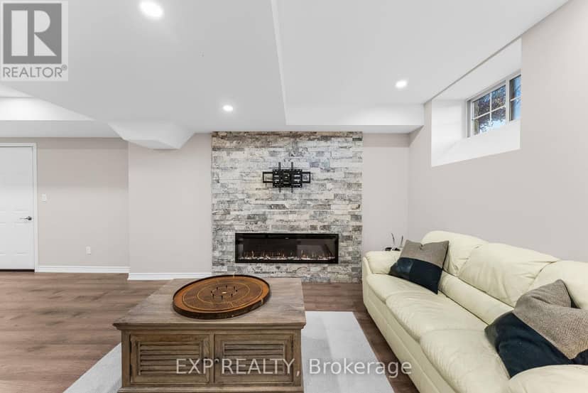 7 Vita Stephanie Court — photo 36 of 40
