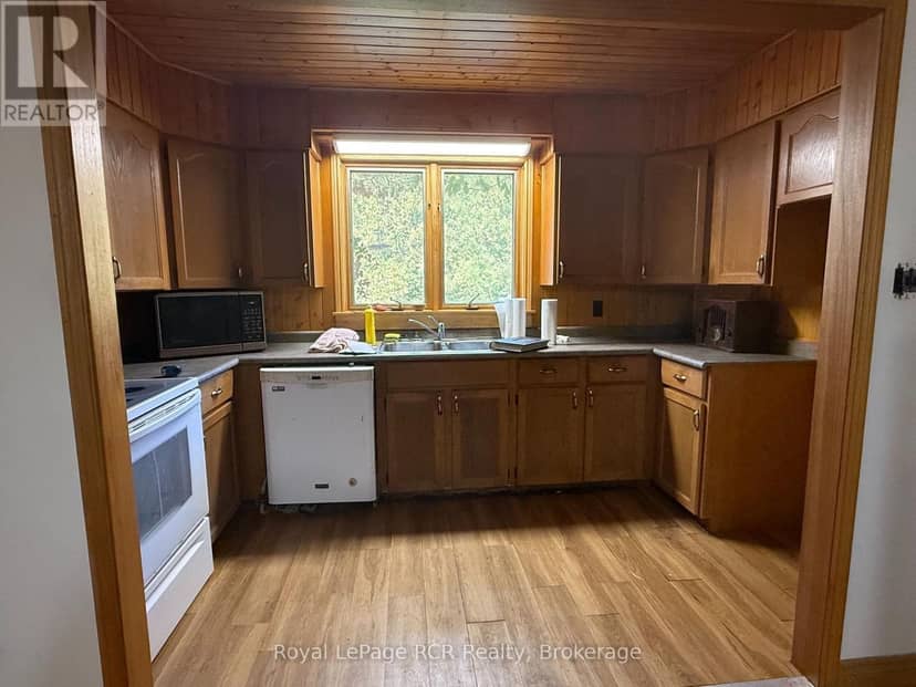 204470 Highway 26 — photo 12 of 37