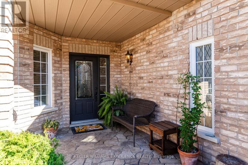 56 Silver Trail, Barrie, photo 4