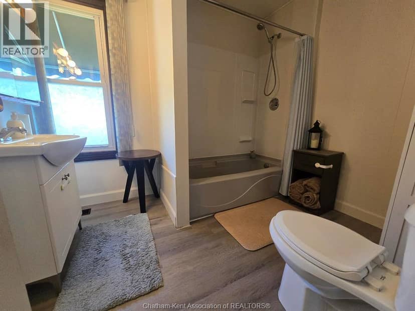 644 Wallace Street — photo 10 of 26