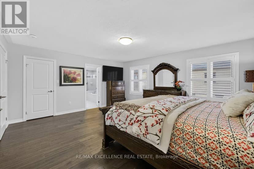 451 Brisdale Drive — photo 17 of 40