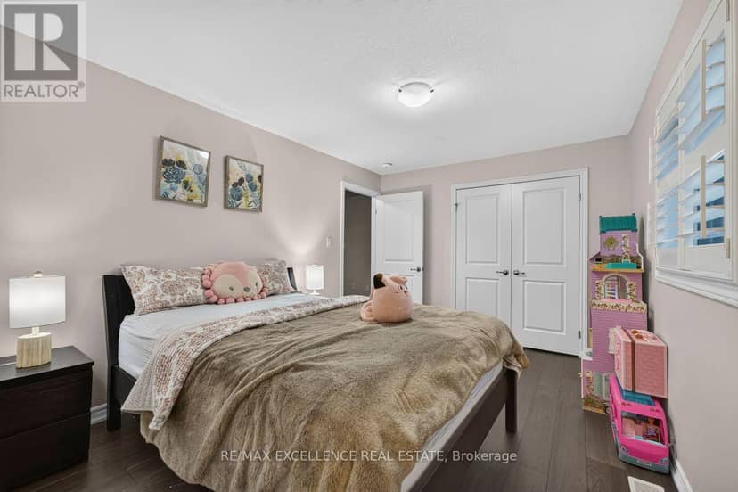 451 Brisdale Drive — photo 25 of 40