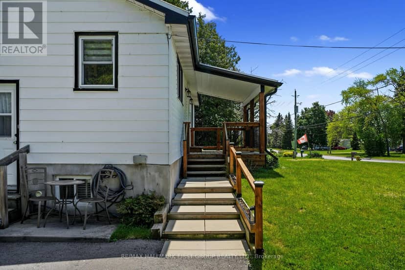 40 Whites Road, Quinte West, photo 4
