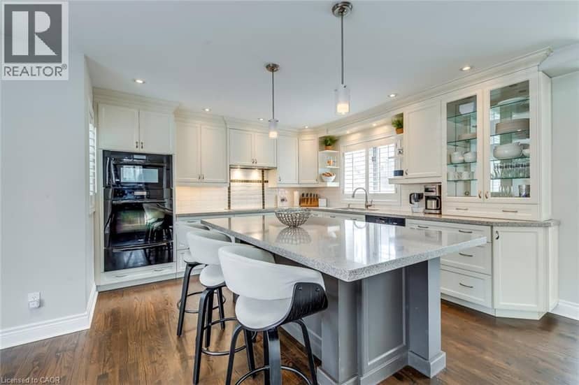 48 FORSYTHE Street — photo 10 of 40