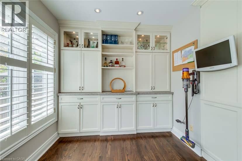 48 FORSYTHE Street — photo 18 of 40
