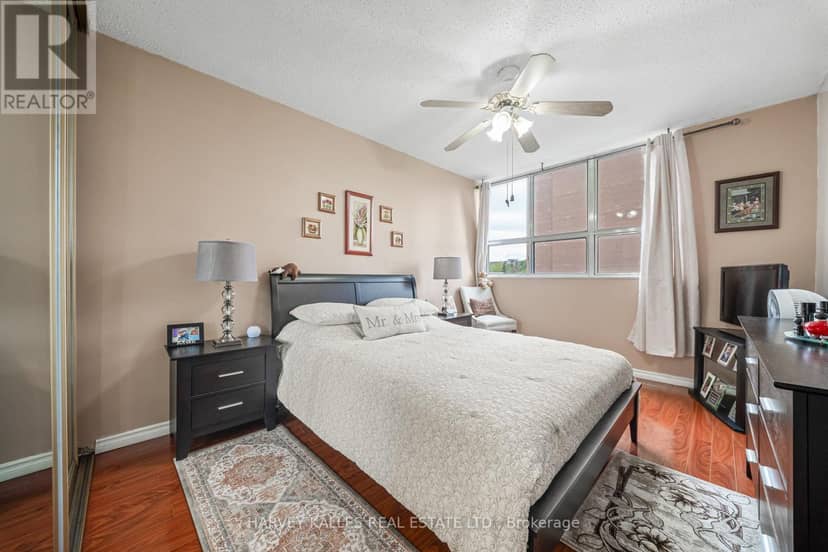 301 - 10 Crescent Town Road — photo 10 of 28