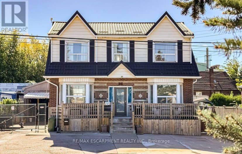 548 Beach Road, Hamilton