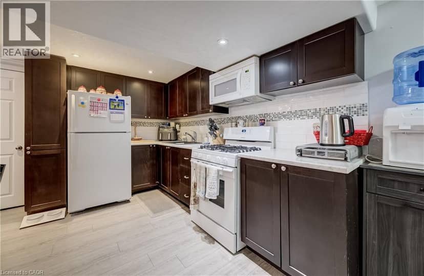 25 CULHAM Drive — photo 17 of 31