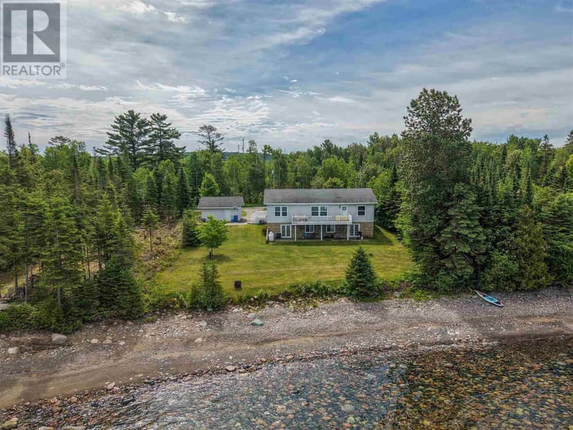 634 Lakeshore DR — photo 1 of 40
