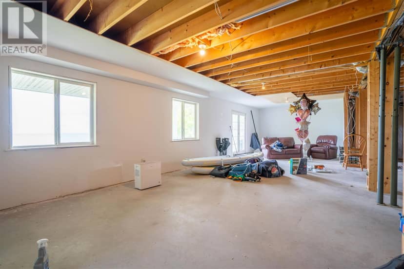 634 Lakeshore DR — photo 29 of 40