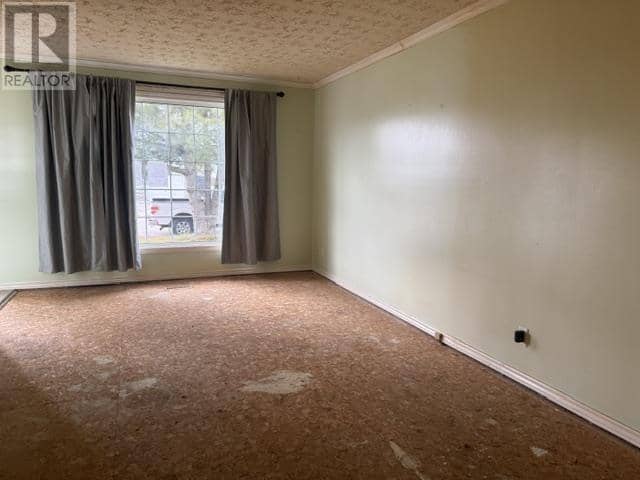 10 Farrell CRES, Elliot Lake, photo 2