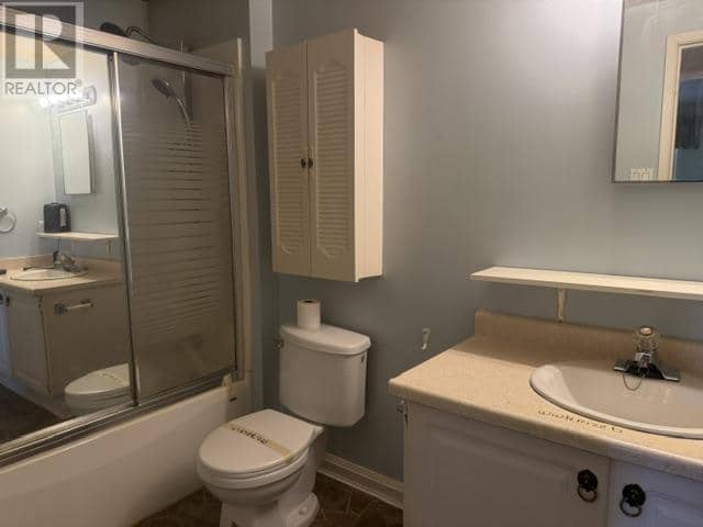 10 Farrell CRES — photo 9 of 19