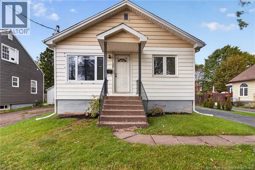 187 Ste Therese Street, Dieppe, photo 3