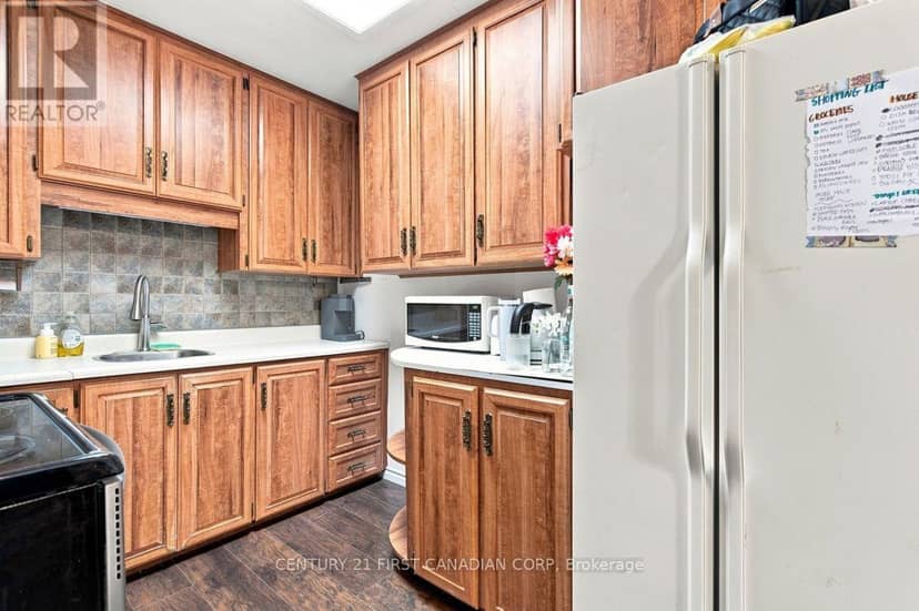 117 Empress Avenue — photo 17 of 40