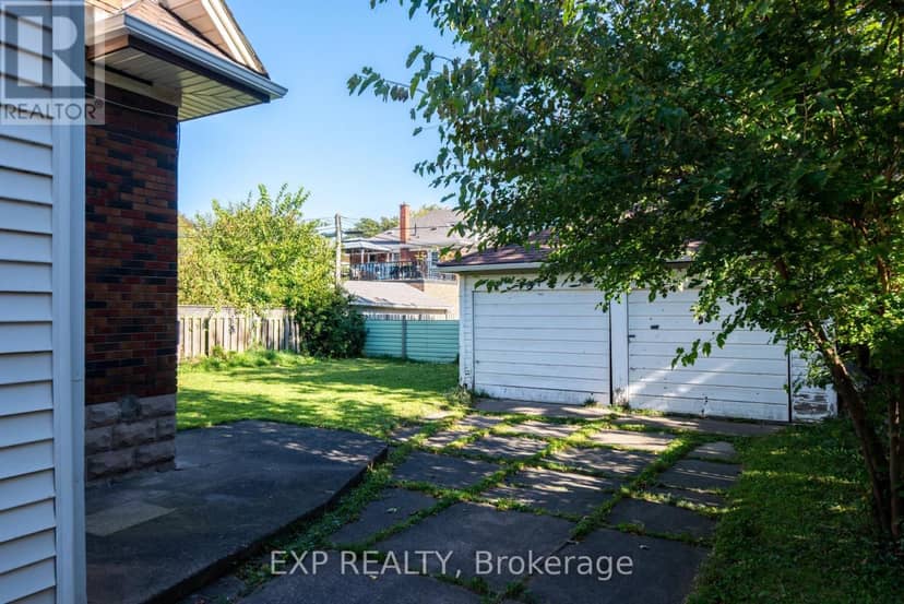 4613 Ryerson Crescent — photo 25 of 26