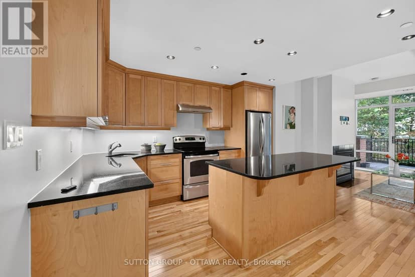 103 - 950 Marguerite Avenue — photo 9 of 23