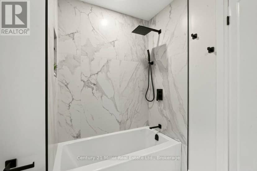 39 Victoria Street — photo 24 of 40