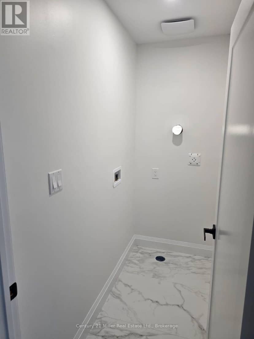 39 Victoria Street — photo 26 of 40