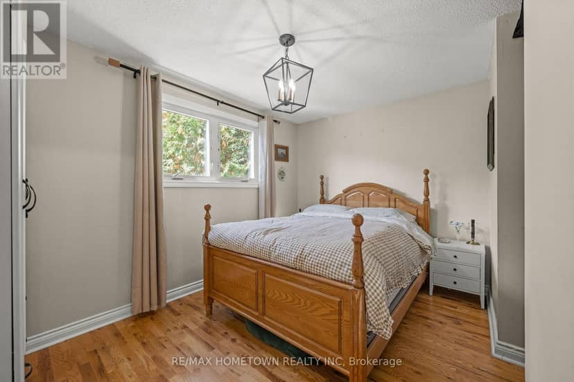446 Joseph Street — photo 17 of 36