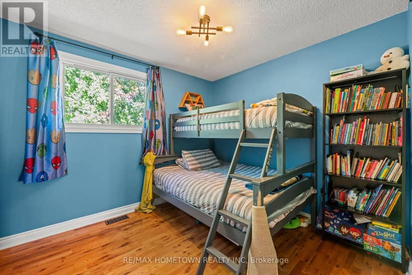 446 Joseph Street — photo 19 of 36