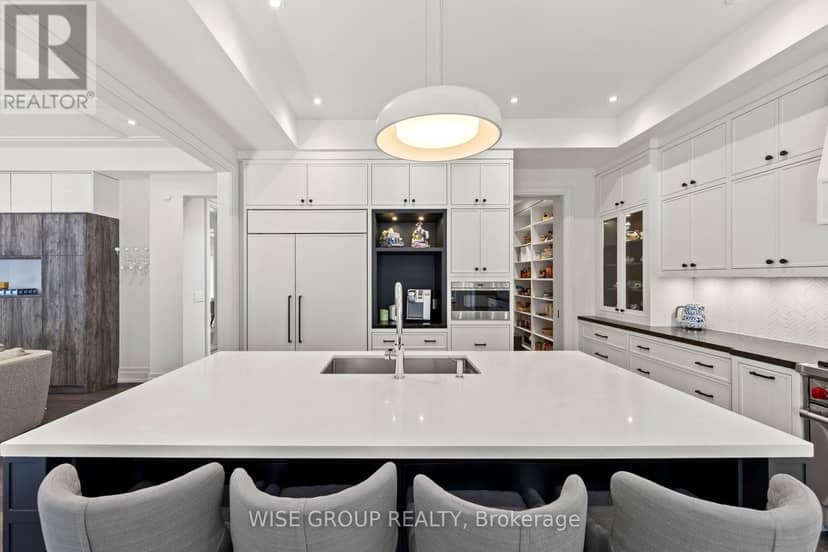 50 Sheldrake Boulevard — photo 14 of 40