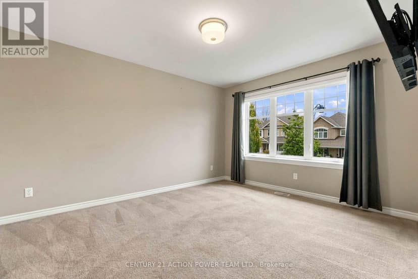 703 Mashkig Avenue E — photo 33 of 40
