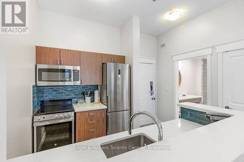 142 - 170 Jozo Weider Boulevard — photo 9 of 40