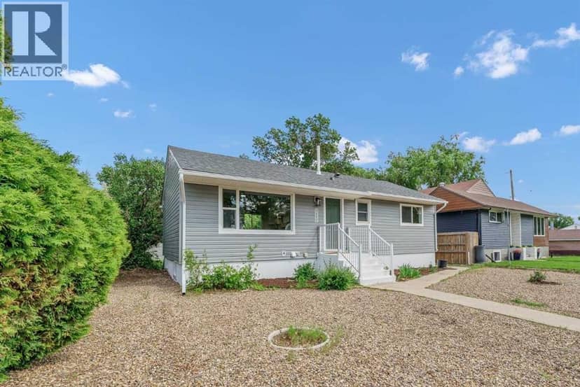 1005 Bullivant Crescent SW, Medicine Hat