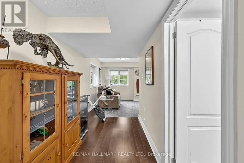 710 Wendy Culbert Crescent — photo 35 of 40