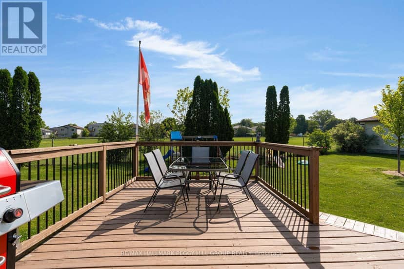 5 Allan Court, Springwater, photo 3