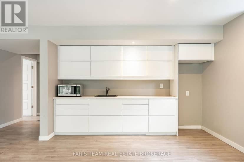 33 Sheppard Drive — photo 29 of 40