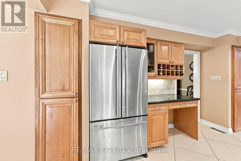 8 Fendley Court — photo 17 of 40