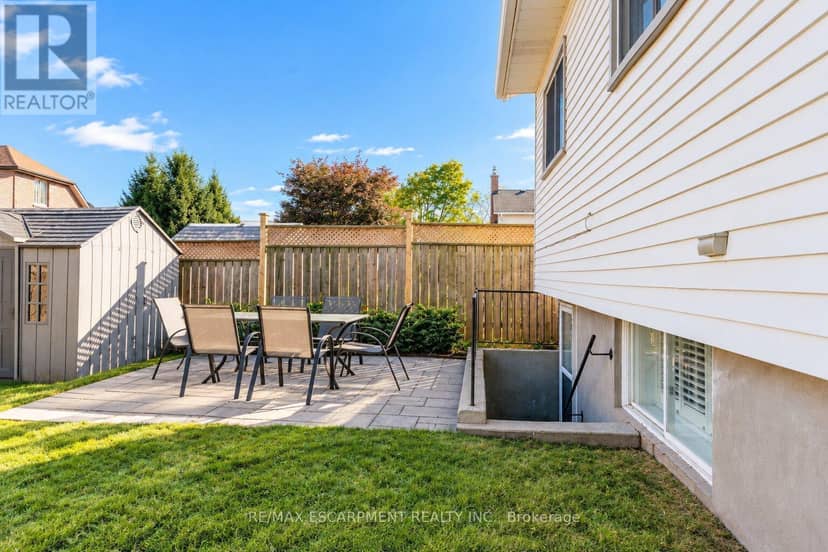 6 Sandra Crescent — photo 26 of 31